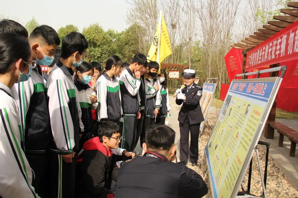 1617177902869016.jpg 图片